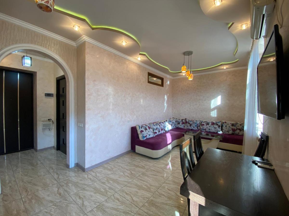 Amiryan Street 1 Bedroom Deluxe Apartment With Balcony Am104 Ereván Exterior foto